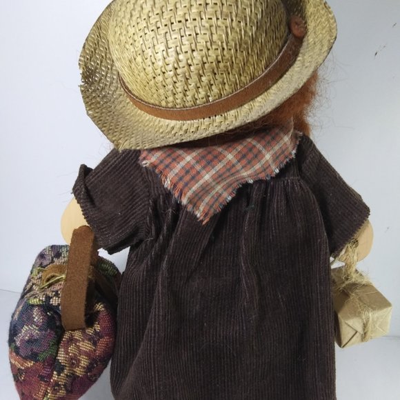 Lizzie High " Beatrice High" #1405 collectible wood doll ~11" tall - Picture 4 of 14